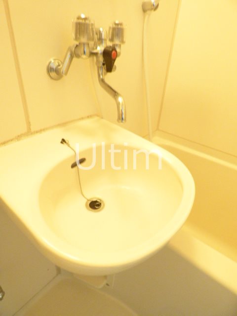 洗面設備　別部屋のお写真です。ご参考までに！