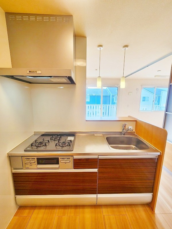 キッチン　★システムキッチングリル付き/3口コンロ★