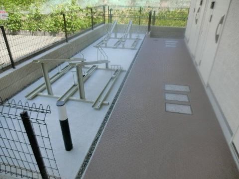 リブリ・茨木春日　その他共有部分　駐輪場