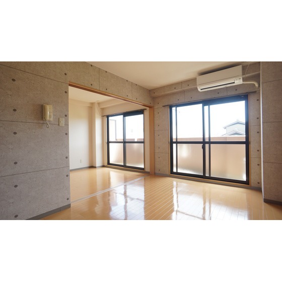 居室・リビング　リビング