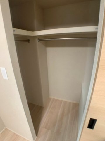 収納　ウォークインクローゼット