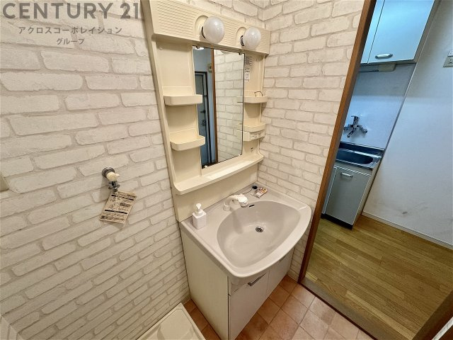 洗面設備　独立洗面化粧台付きでおすすめです！