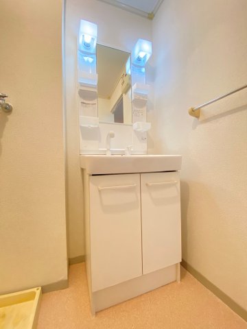 洗面設備　別号室の写真です。ご参考までに