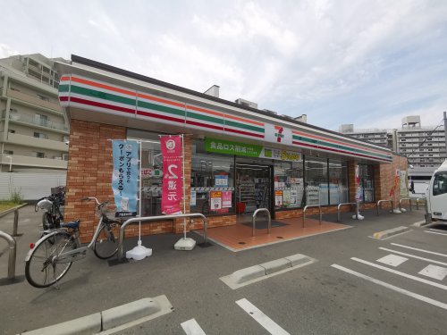 コンビニ　セブンイレブン 堺中百舌鳥町6丁店（コンビニ）まで1600m