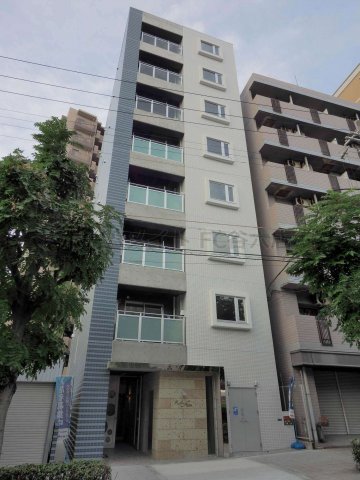 建物外観　ルリーフ真法院