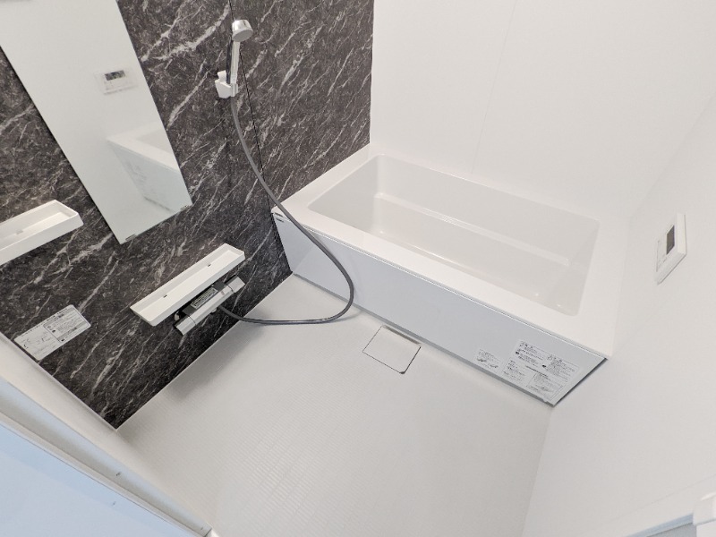 バス・シャワールーム　図面と現状に相違がある場合には現状を優先