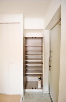 玄関　玄関※別部屋参考写真