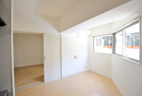 居室・リビング　居室※別部屋参考写真