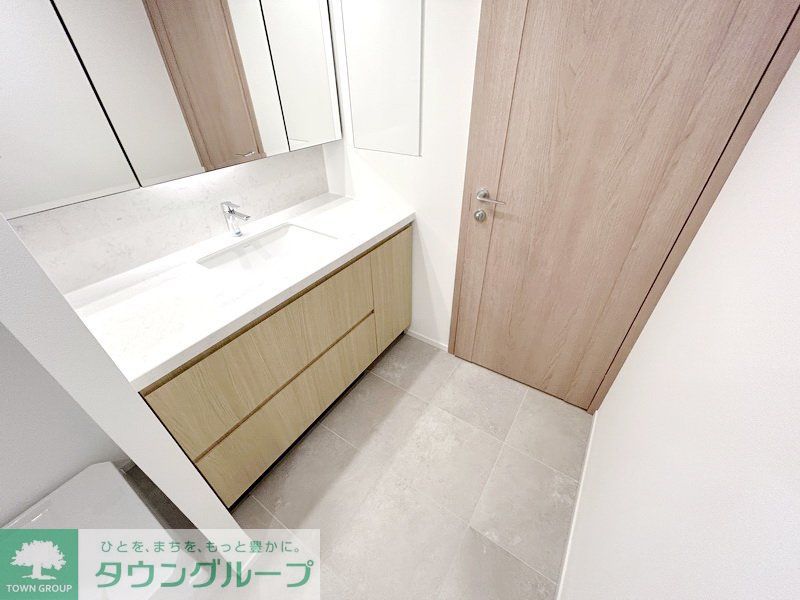 洗面設備　お部屋探しは株式会社　タウンハウジング　までお気軽にお問合…