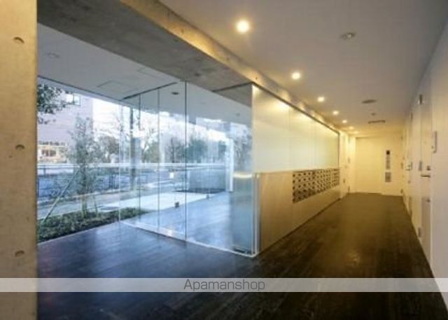 ロビー　ロビー