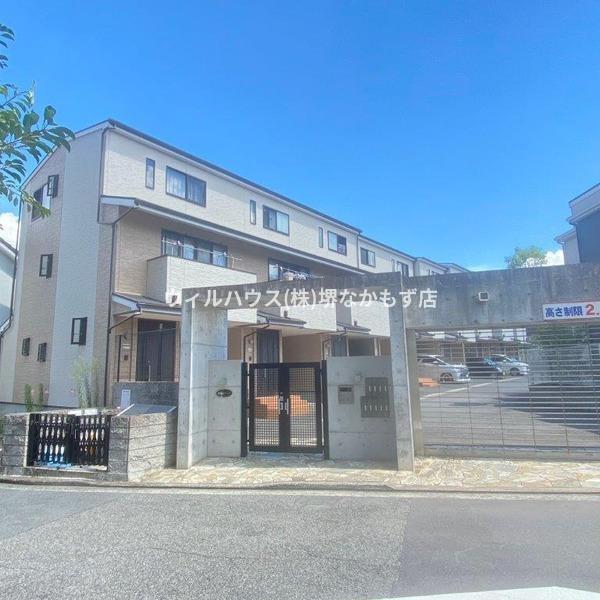 建物外観　オートロック有り！