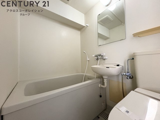 バス・シャワールーム　シンプルな浴室です！