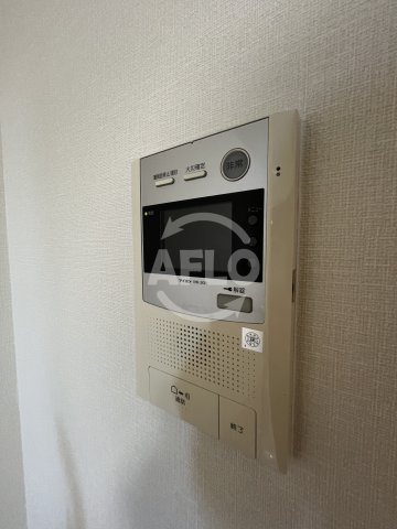 セキュリティ　プレサンス新大阪ザ・デイズ　モニター付きインターホン