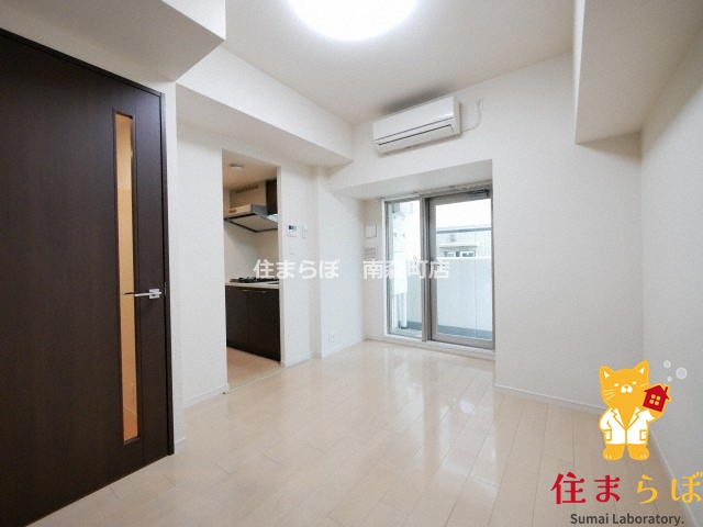 居室・リビング　「“合う暮らし”を、LINEで一緒に描こう。」