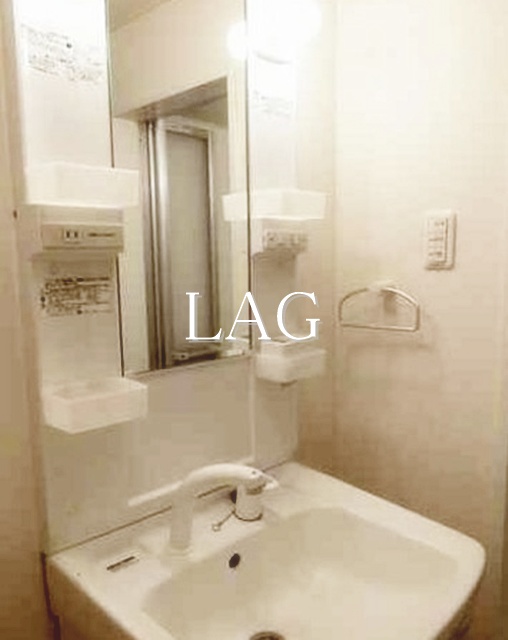 洗面設備　洗面台です。