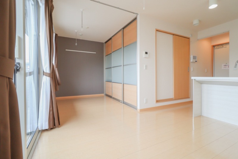 居室・リビング　図面と現状に相違がある場合には現状を優先