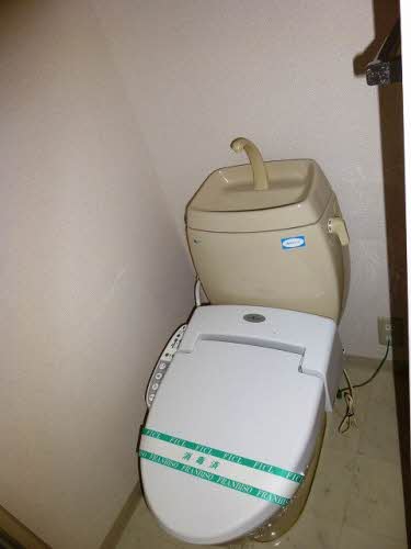 トイレ　温水洗浄便座♪