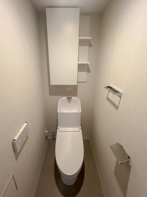 トイレ　※写真は同タイプ住戸です。