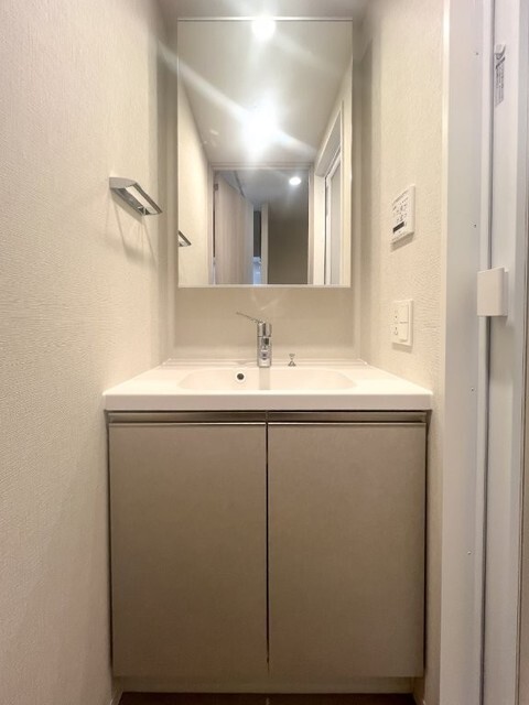 洗面設備　※写真は同タイプ住戸です。