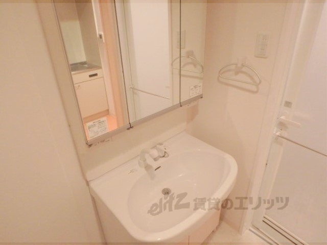 洗面設備　独立洗面台