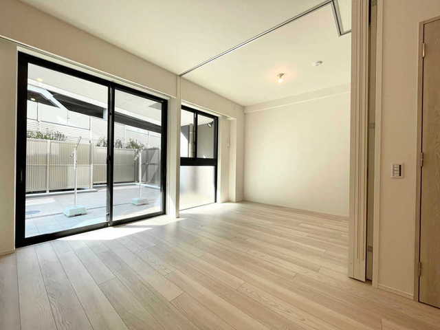 居室・リビング　ＬＤに床暖房付き♪