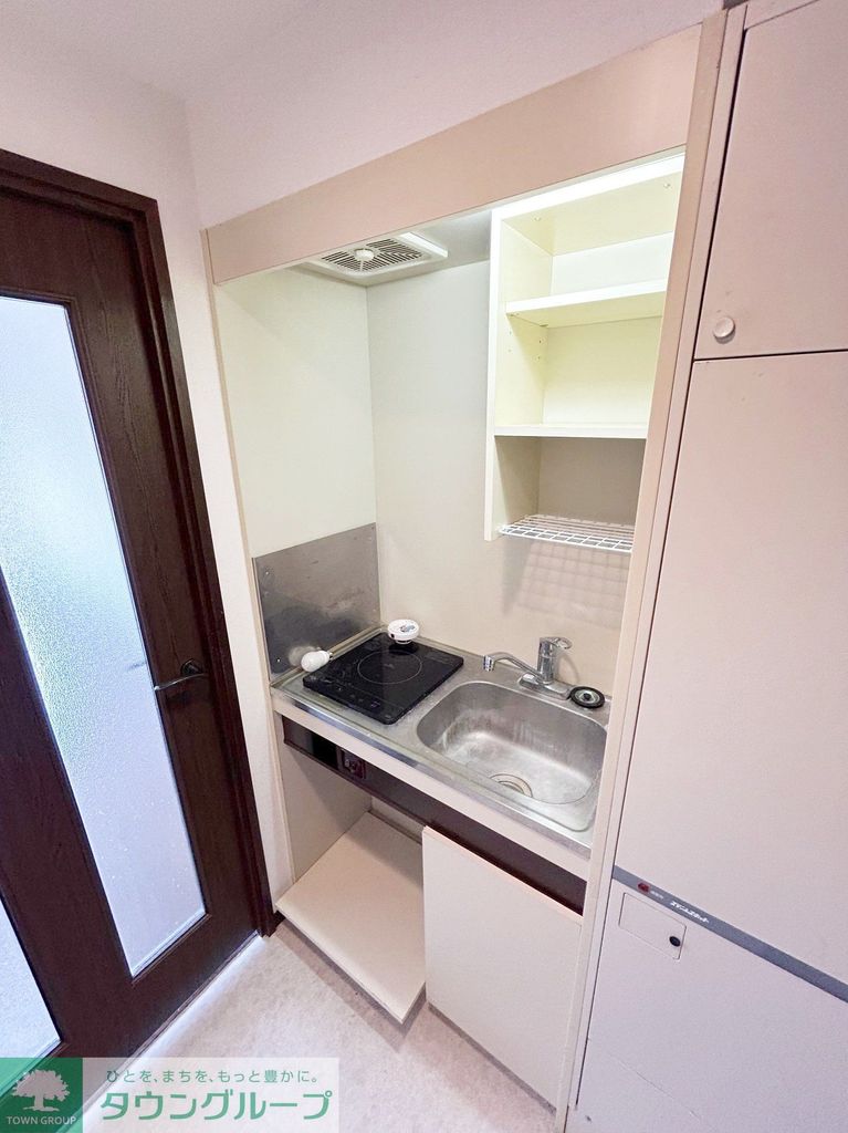 キッチン　同物件別部屋画像