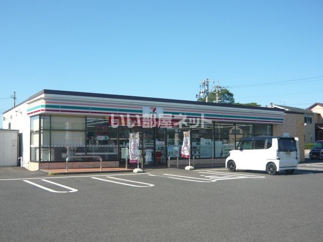 コンビニ　セブンイレブン 鹿児島春山町店（コンビニ）まで221m