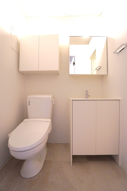 洗面設備　※写真は同タイプ住戸です。