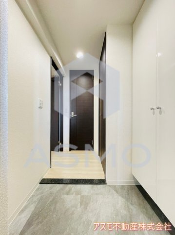 玄関　同マンション別部屋参考写真