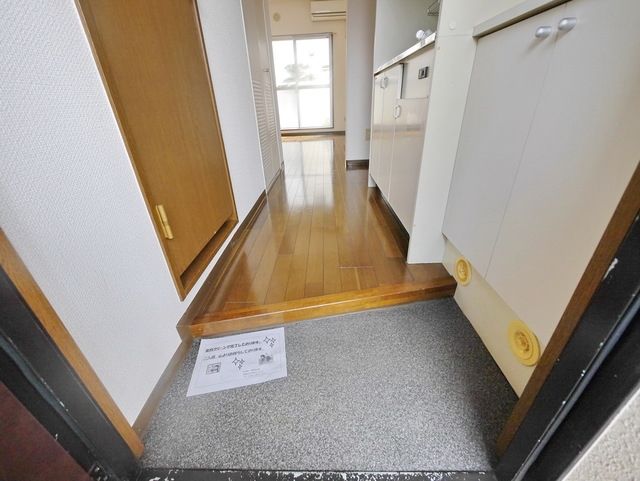 玄関　★お問い合わせはタウンハウジング聖蹟桜ヶ丘店まで★