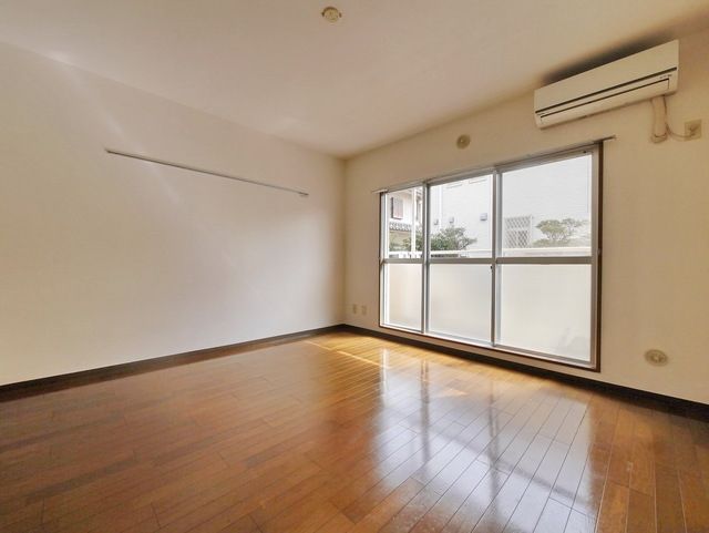 居室・リビング　★お問い合わせはタウンハウジング聖蹟桜ヶ丘店まで★