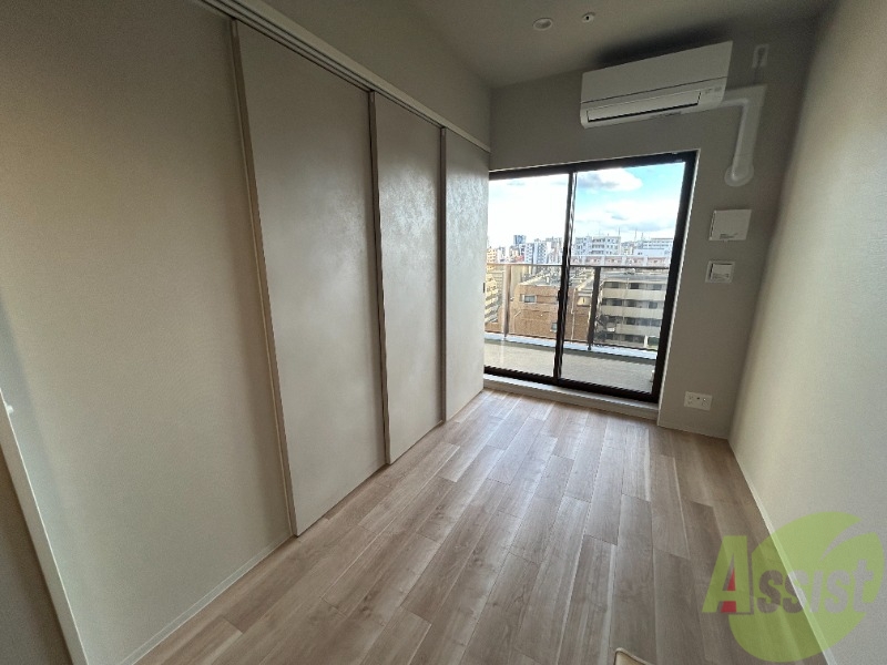 居室・リビング　５．４帖のＤＫです。木目調の空間がオシャレです。