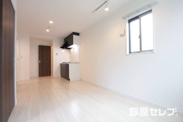 居室・リビング　９．５帖のリビングです