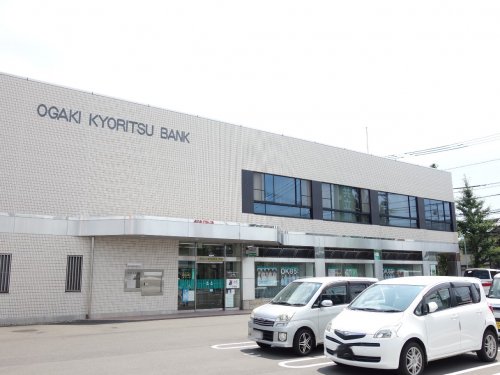 銀行　大垣共立銀行　蘇原支店（銀行）まで1626m