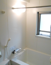 バス・シャワールーム　☆ゆっくりくつろげるお風呂☆