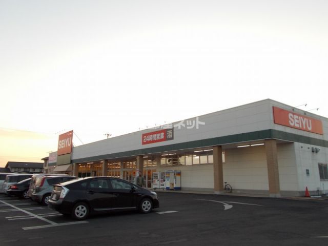 スーパー　西友 吉岡店（スーパー）まで712m