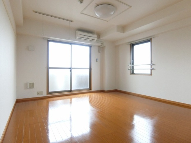 居室・リビング　図面と現状に相違がある場合には現状を優先