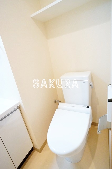 トイレ　嬉しい温水洗浄便座♪