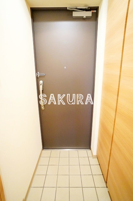 玄関　収納豊富なシューズボックスです♪