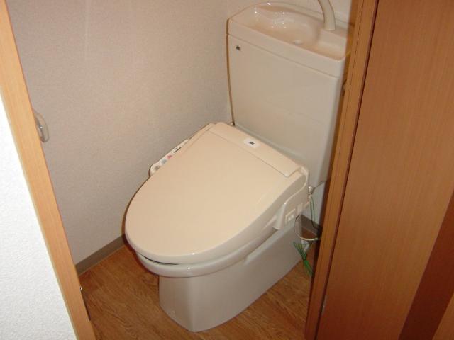 トイレ　シャワー付トイレ