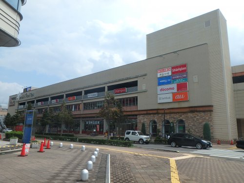 ショッピングセンター　Orchid Park(オーキッドパーク)（ショッピングセンター）まで4751m