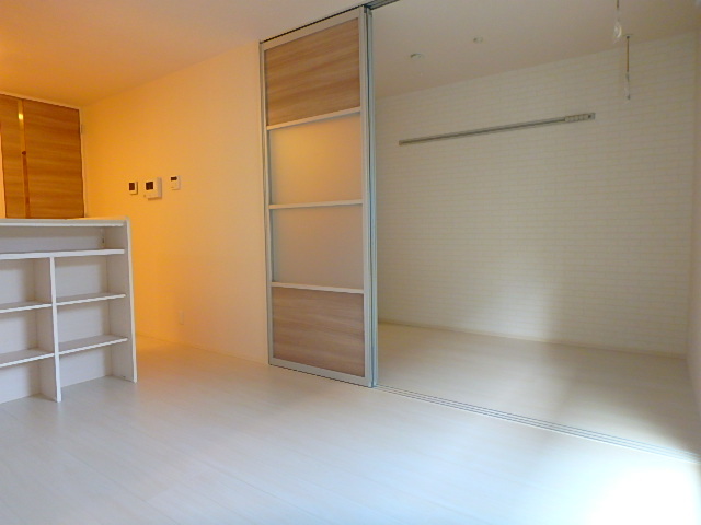 居室・リビング　人気のカラーリングです。