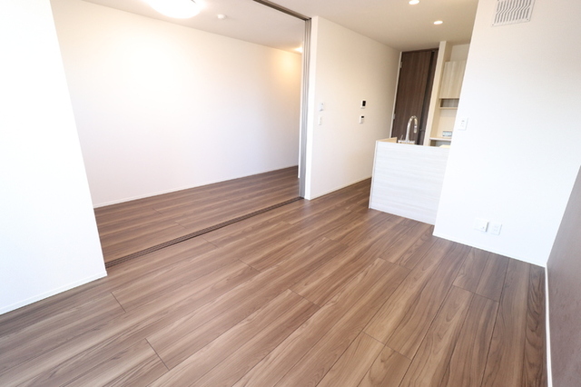 居室・リビング　３０３　ＬＤＫ