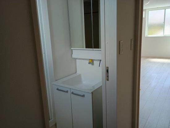 洗面設備　洗面所