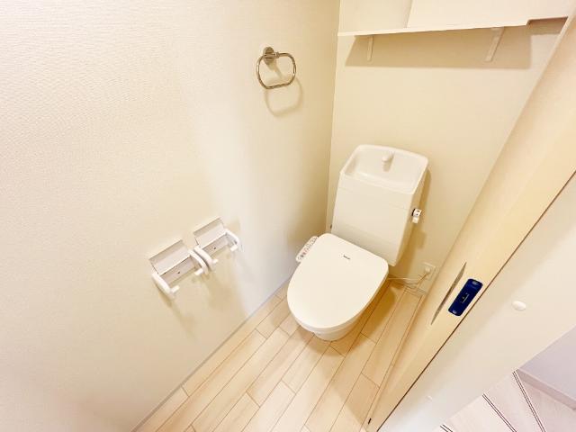 トイレ　シャワー付トイレ