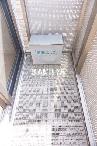 バルコニー　暖かな日差しのふりそそぐバルコニー♪