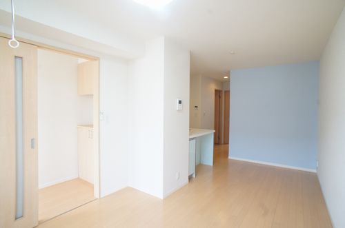 居室・リビング　ＬＥＤ照明が備え付けのため、入居時の費用軽減