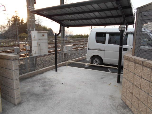 その他共有部分　屋根付き駐輪場