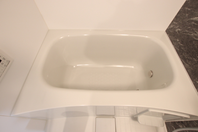 バス・シャワールーム　★１日の疲れを癒せる浴槽★