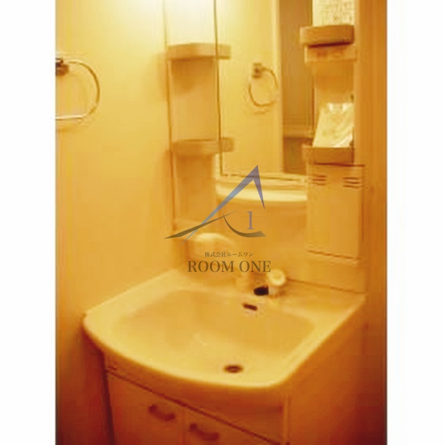 洗面設備　洗面台です。